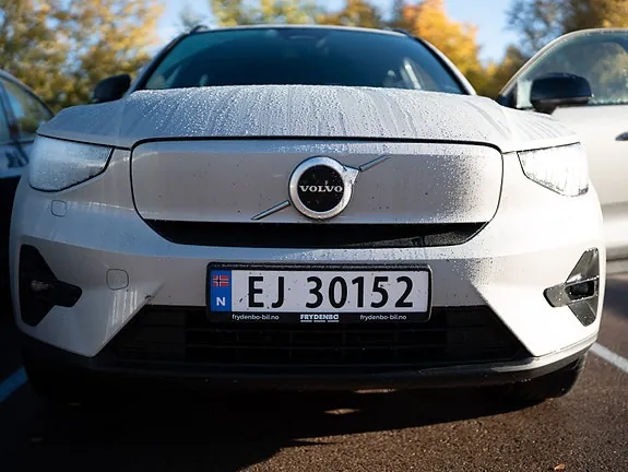 Volvo Ex40 2025 photo 4