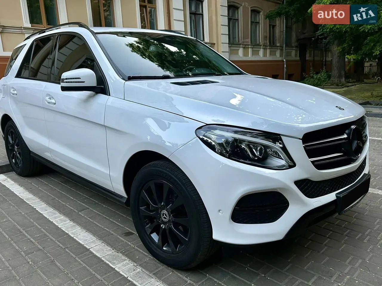 Mercedes-Benz Gle-Class 2017 photo 3