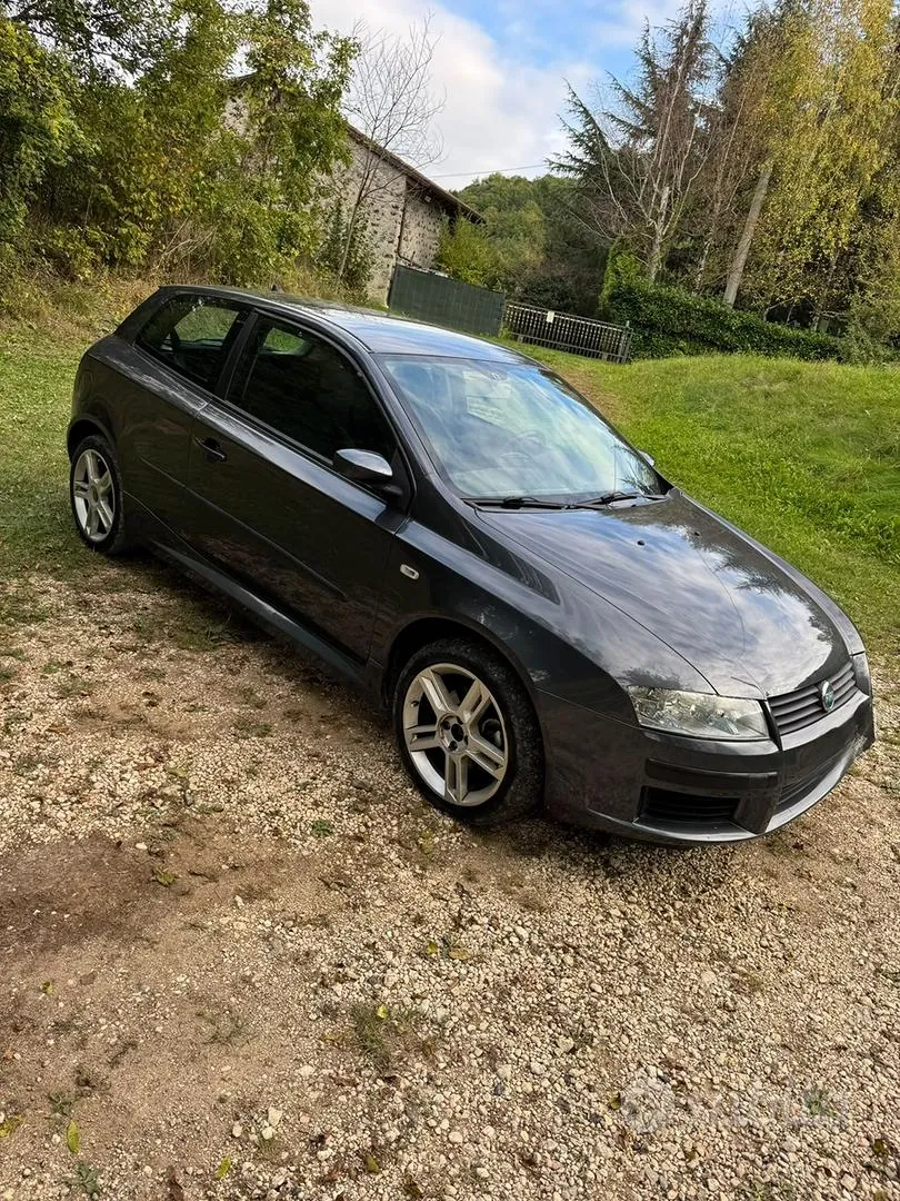 Fiat Stilo 2004 photo 2
