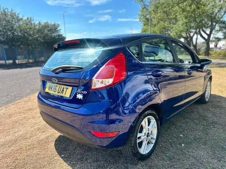 Ford Fiesta 2016 photo 4
