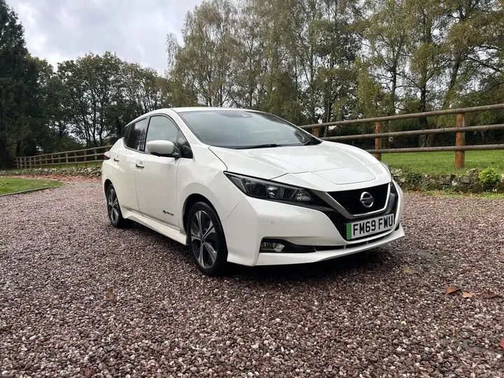 Nissan Leaf 2020 photo 3