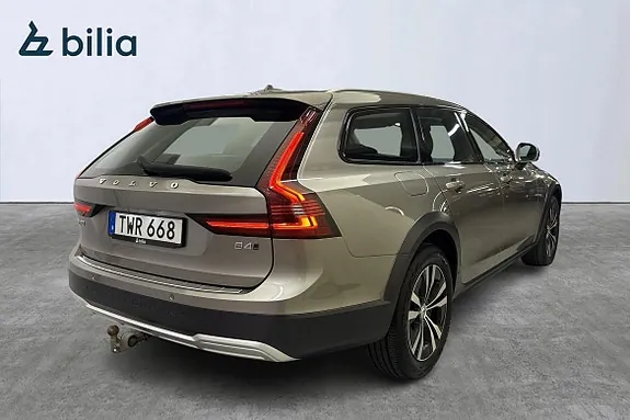 Volvo V90 Cross Country 2022 photo 3
