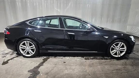 Tesla Model S 2015 photo 5