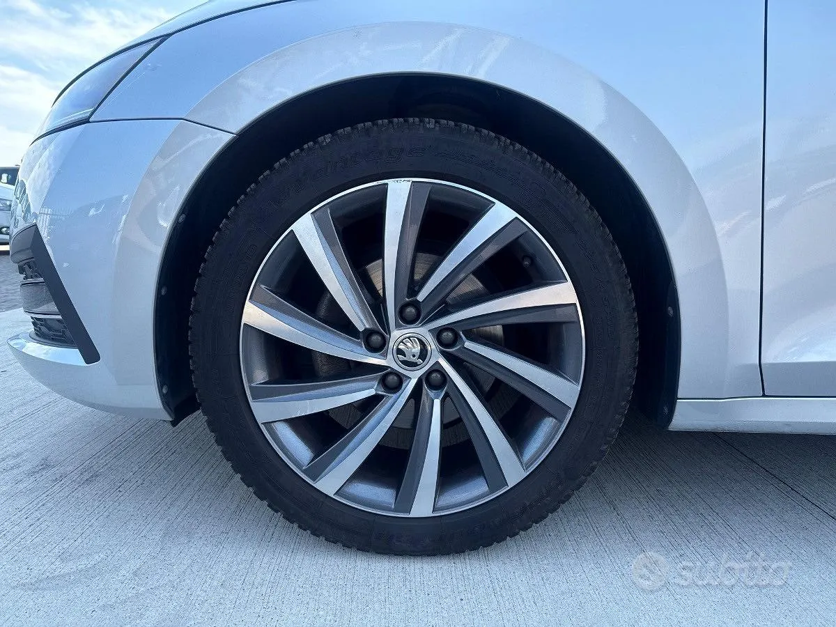 Skoda Octavia 2022 photo 5