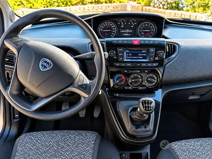 Lancia Ypsilon 2023 photo 4