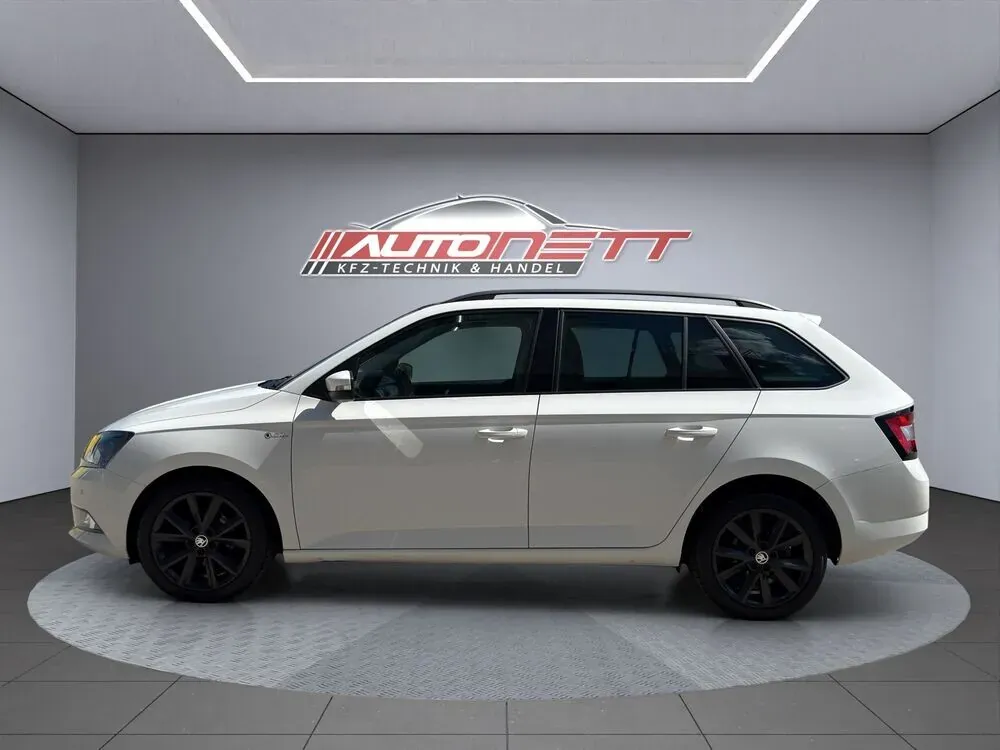 Skoda Fabia 2018 photo 2