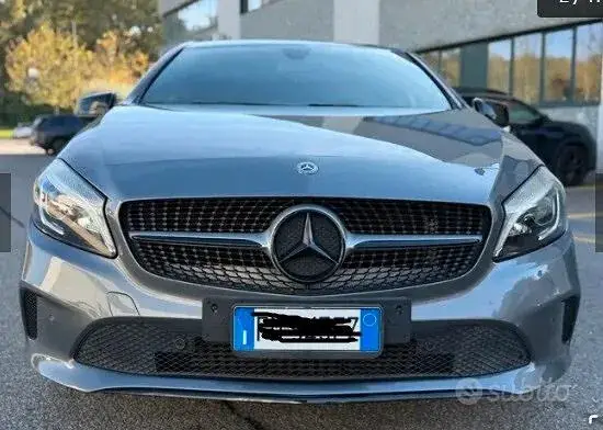 Mercedes-Benz A 180D Business 2018 photo 2