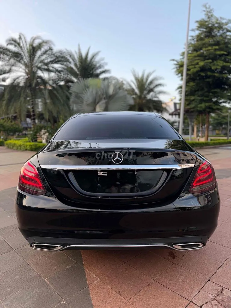 Mercedes-Benz C-Class 2016 photo 5