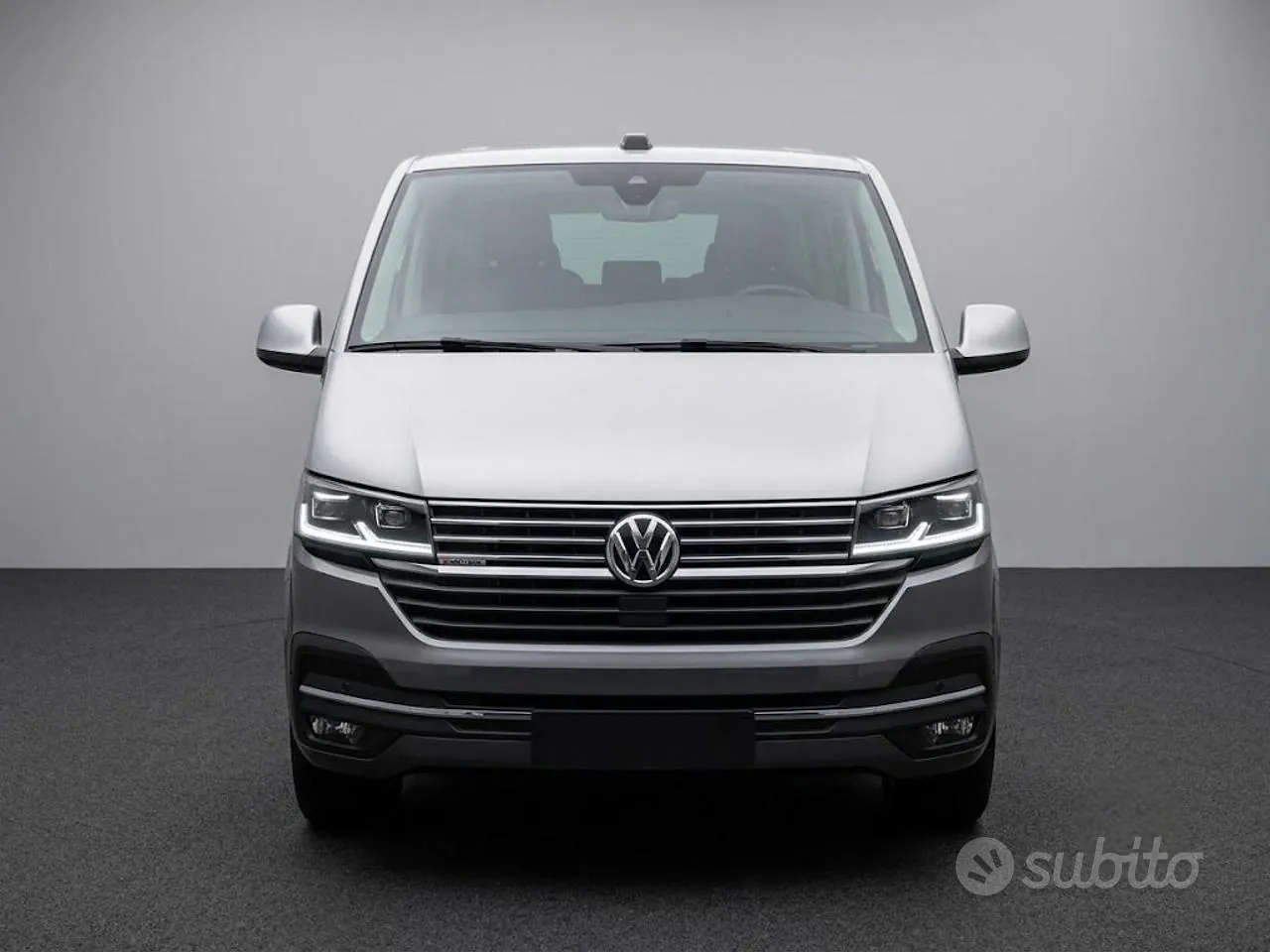 Volkswagen Multivan 2022 photo 2