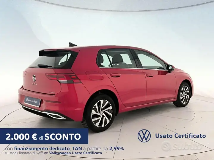 Volkswagen Golf 2024 photo 2