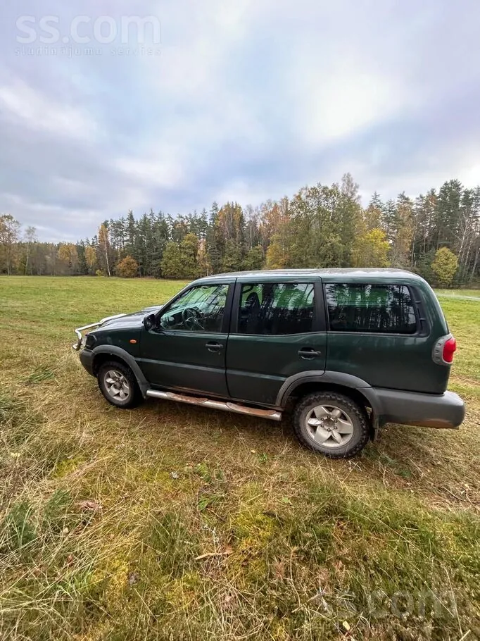 Nissan Terrano 2004 photo 5