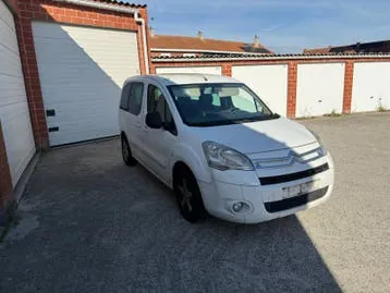Citroen Berlingo 2011 photo 2