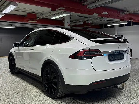 Tesla Model X 2019 photo 5