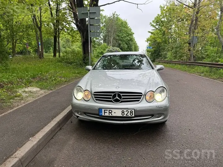 Mercedes-Benz Clk270 2003 photo 2