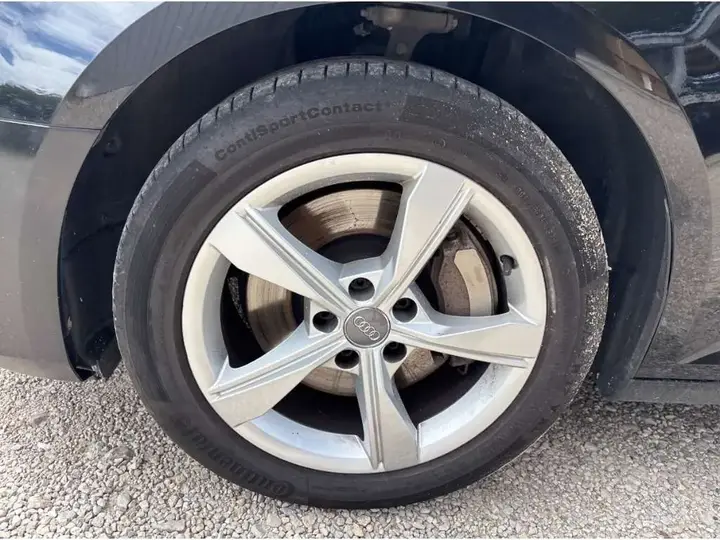 Audi A4 Avant 2019 photo 5