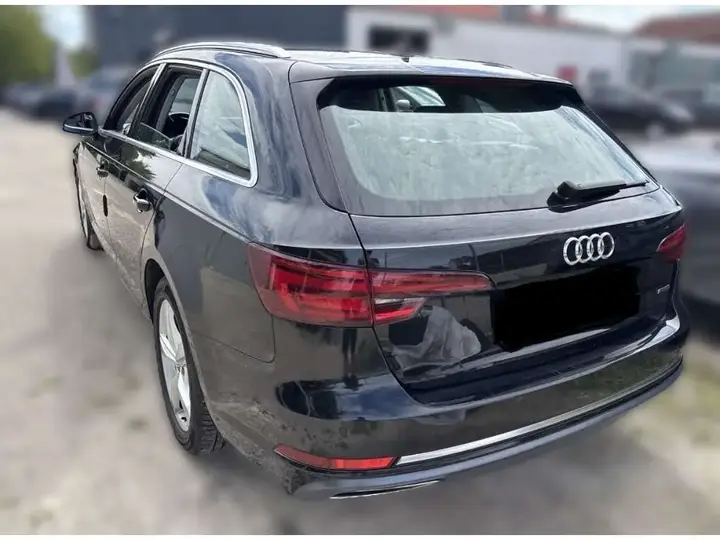 Audi A4 Avant 2019 photo 4