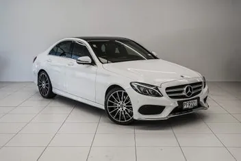 Mercedes-Benz C 200 2018 photo 2