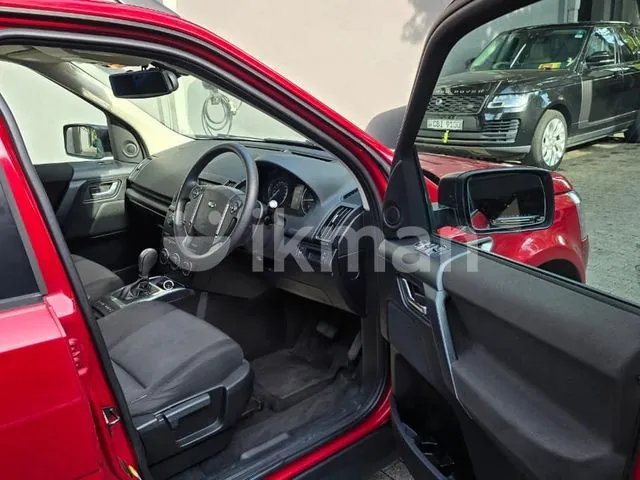 Land Rover Freelander 2013 photo 4
