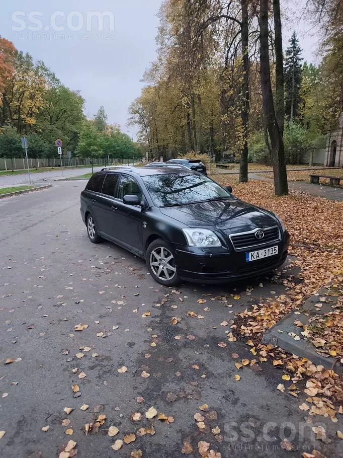 Toyota Avensis 2006 photo 2