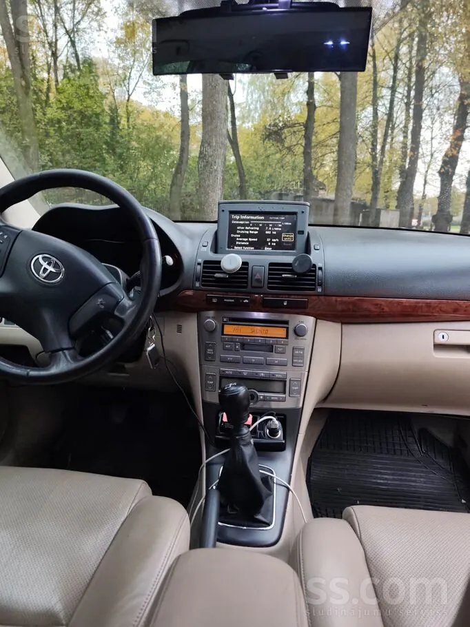 Toyota Avensis 2006 photo 5