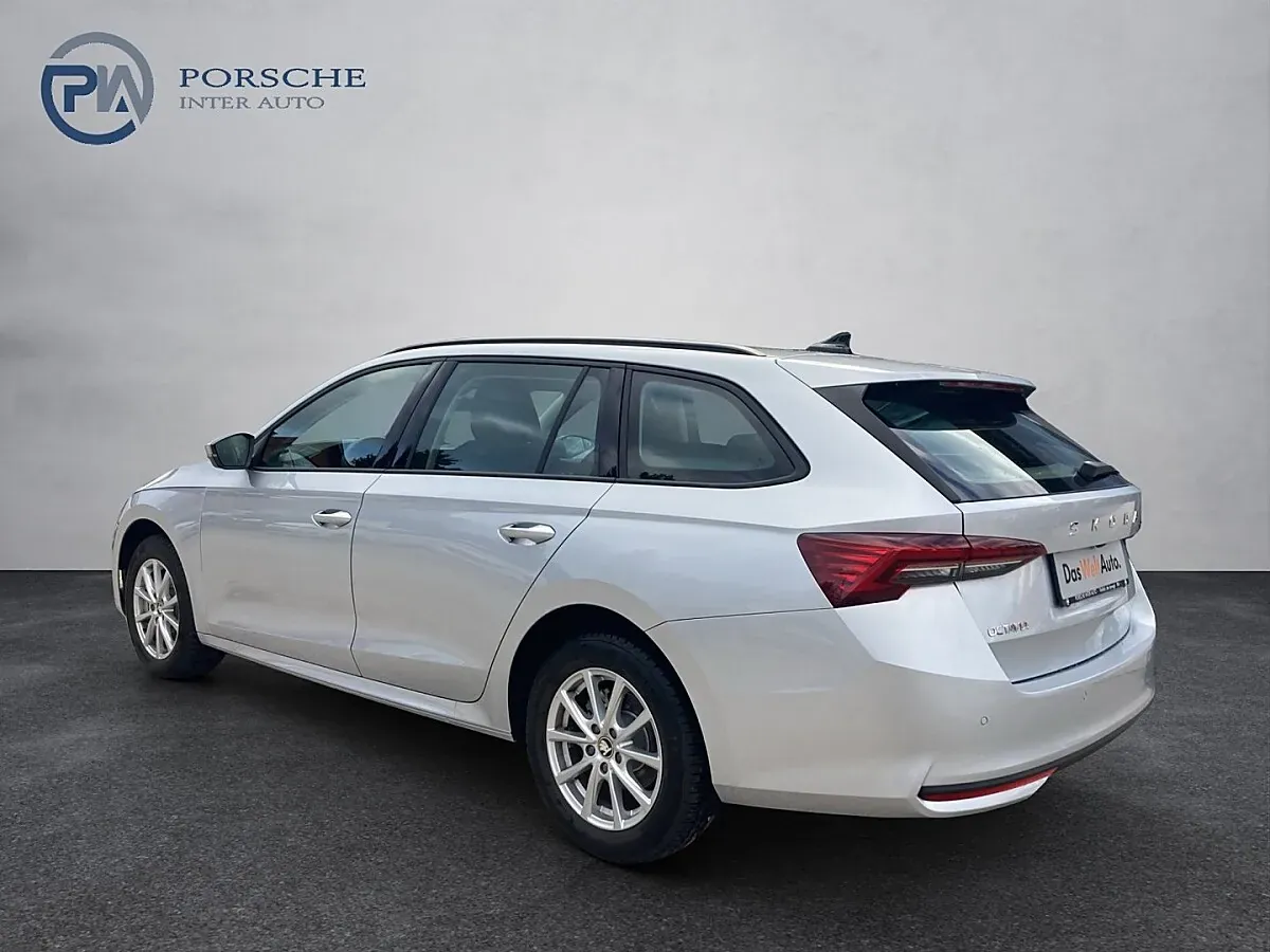 Skoda Octavia 2026 photo 3