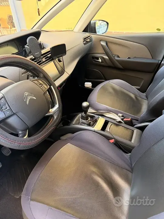 Citroen Grand C4 Picasso 2015 photo 4