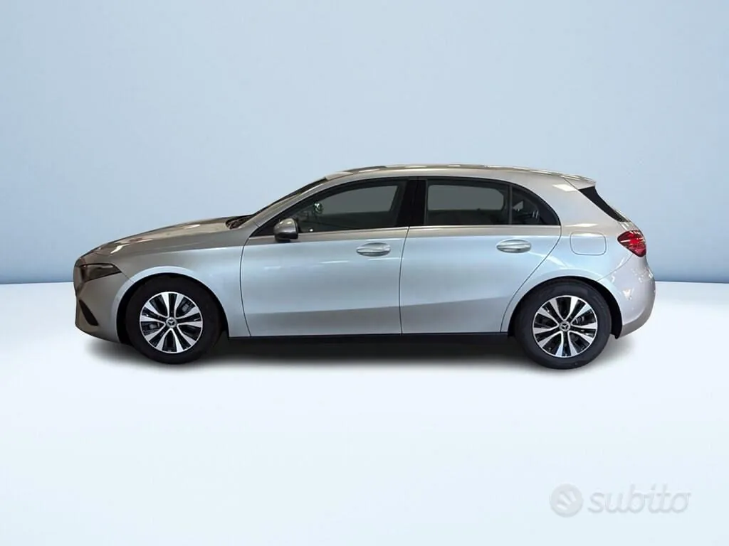 Mercedes-Benz A-Class 2025 photo 3