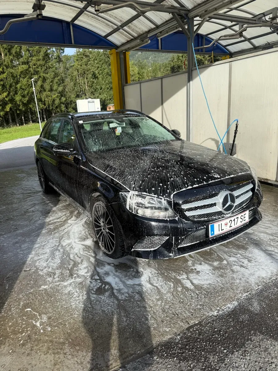 Mercedes-Benz C-Class 2020 photo 2