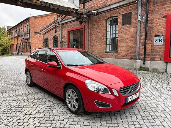 Volvo V60 2011 photo 5