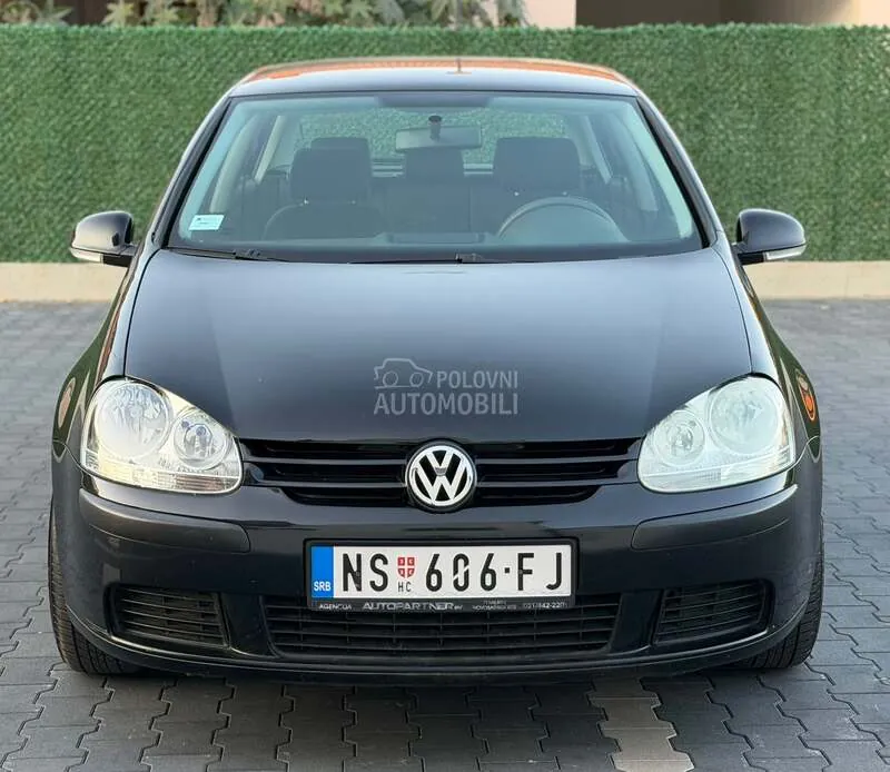 Volkswagen Golf 2005 photo 3