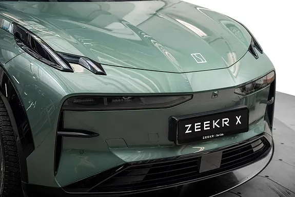 Zeekr X 2025 photo 2