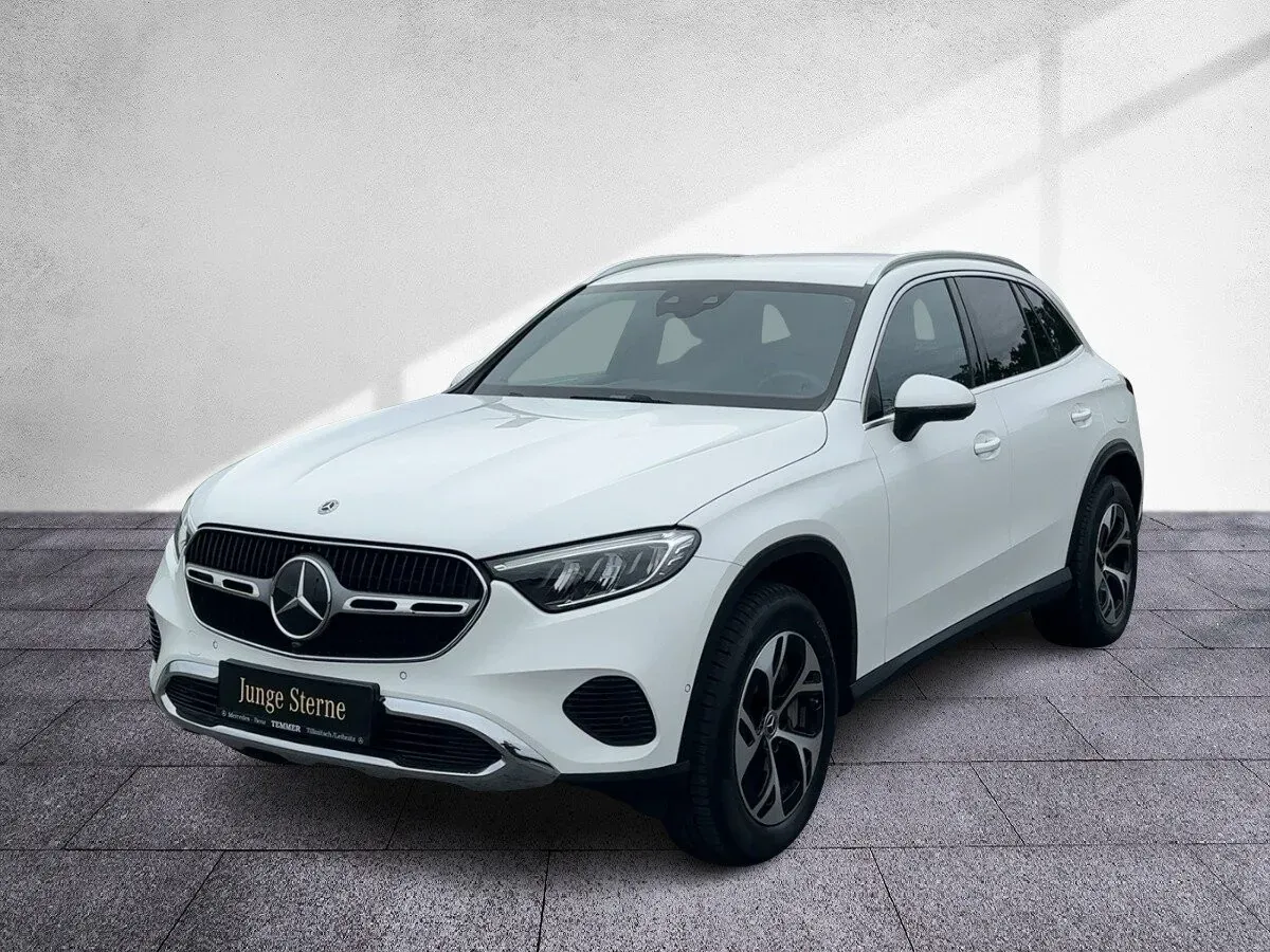 Mercedes-Benz Glc-Class 2025 photo 2