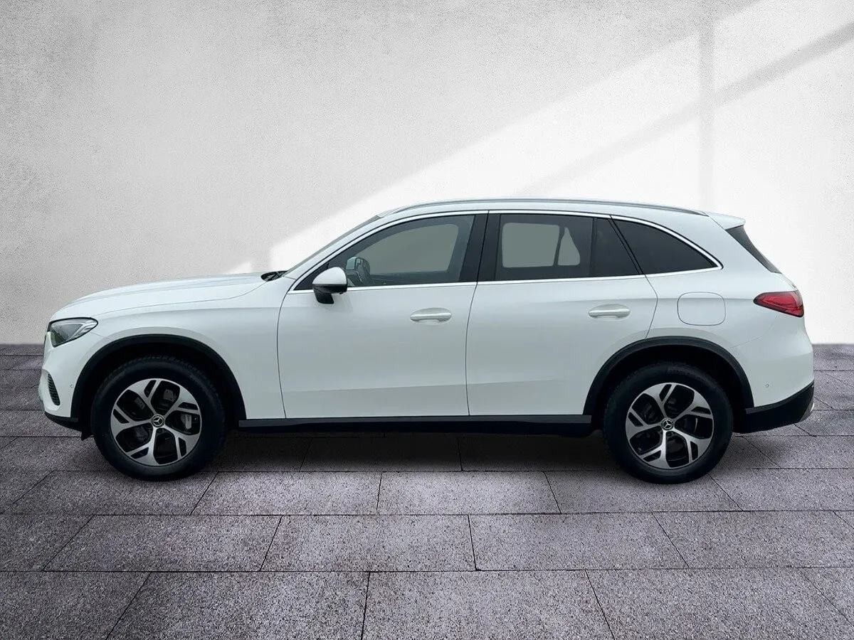 Mercedes-Benz Glc-Class 2025 photo 3