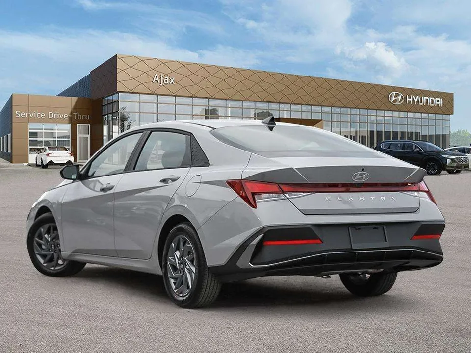 Hyundai Elantra 2026 photo 5