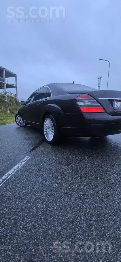 Mercedes-Benz S320 2007 photo 4
