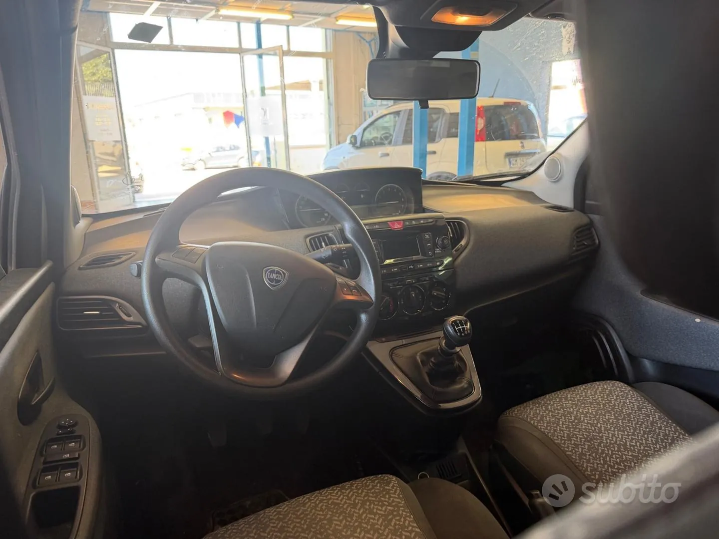 Lancia Ypsilon 2022 photo 5