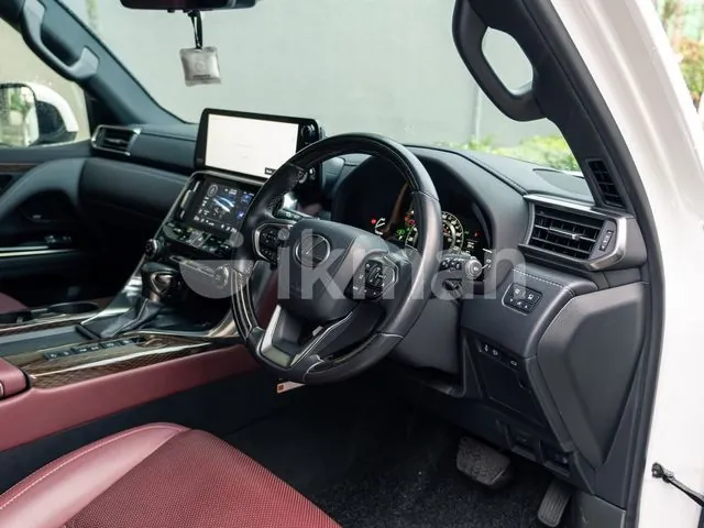 Lexus Lx500D 2024 photo 5