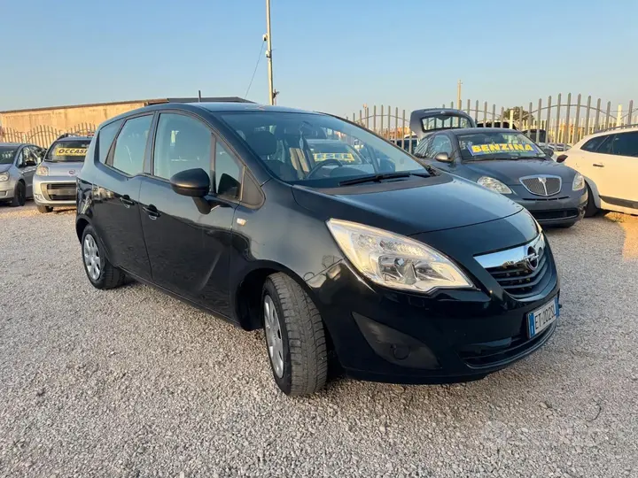 Opel Meriva 2013 photo 4