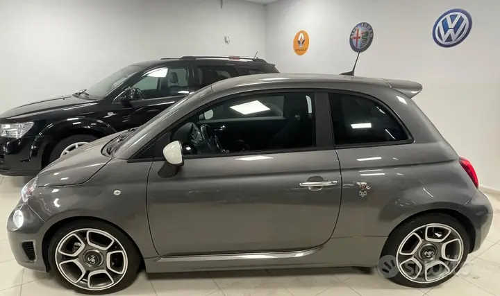 Abarth 595 2022 photo 2