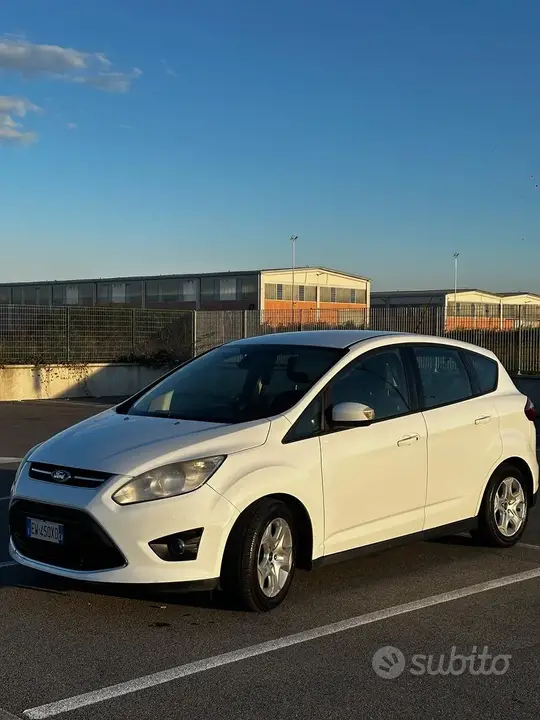 Ford C-Max 2014 photo 3