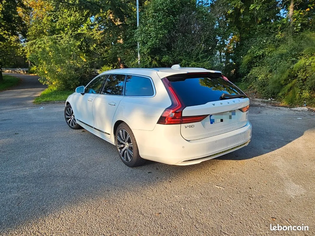 Volvo V90 2021 photo 2