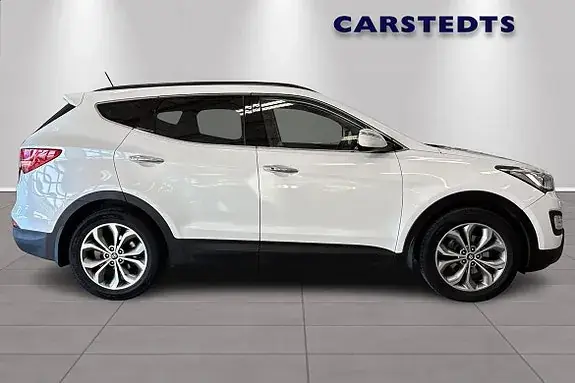 Hyundai Santa Fe 2013 photo 2