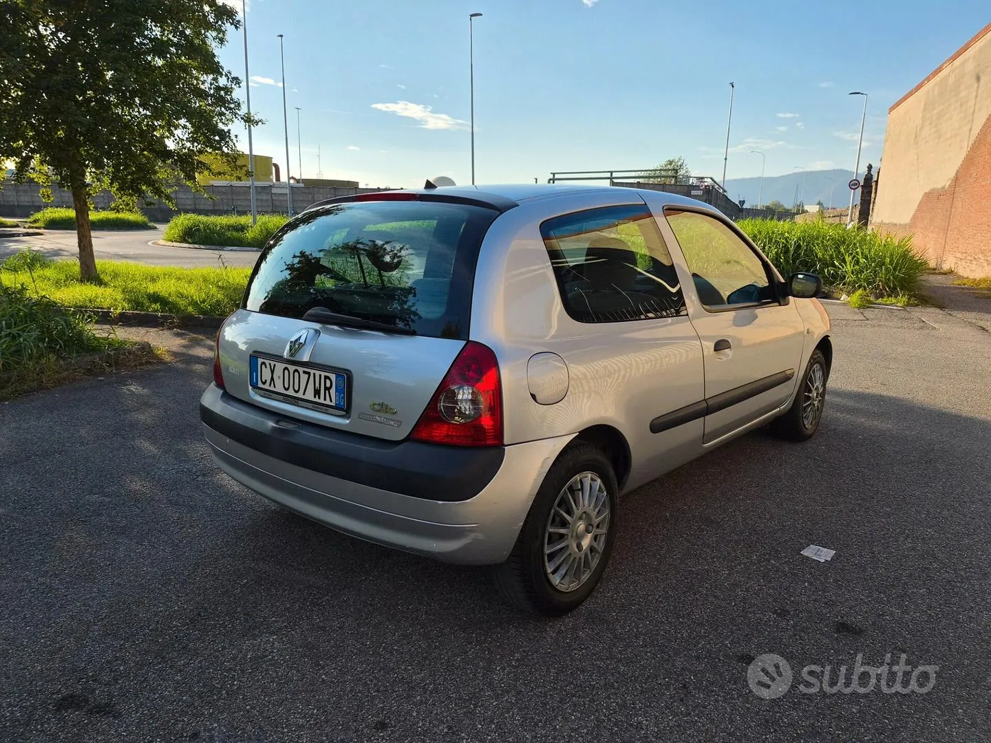 Renault Clio 2005 photo 5