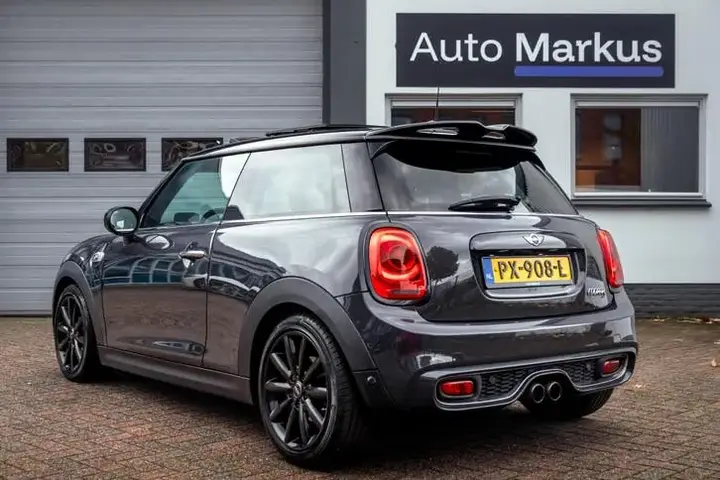 Mini Cooper S 2014 photo 2