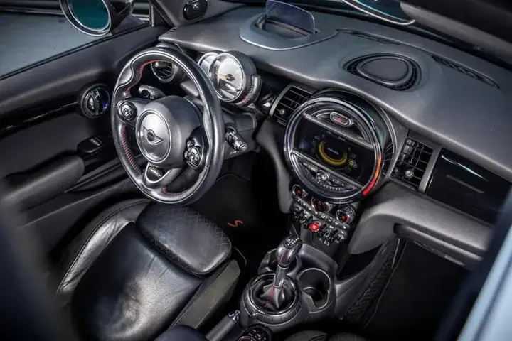 Mini Cooper S 2014 photo 3