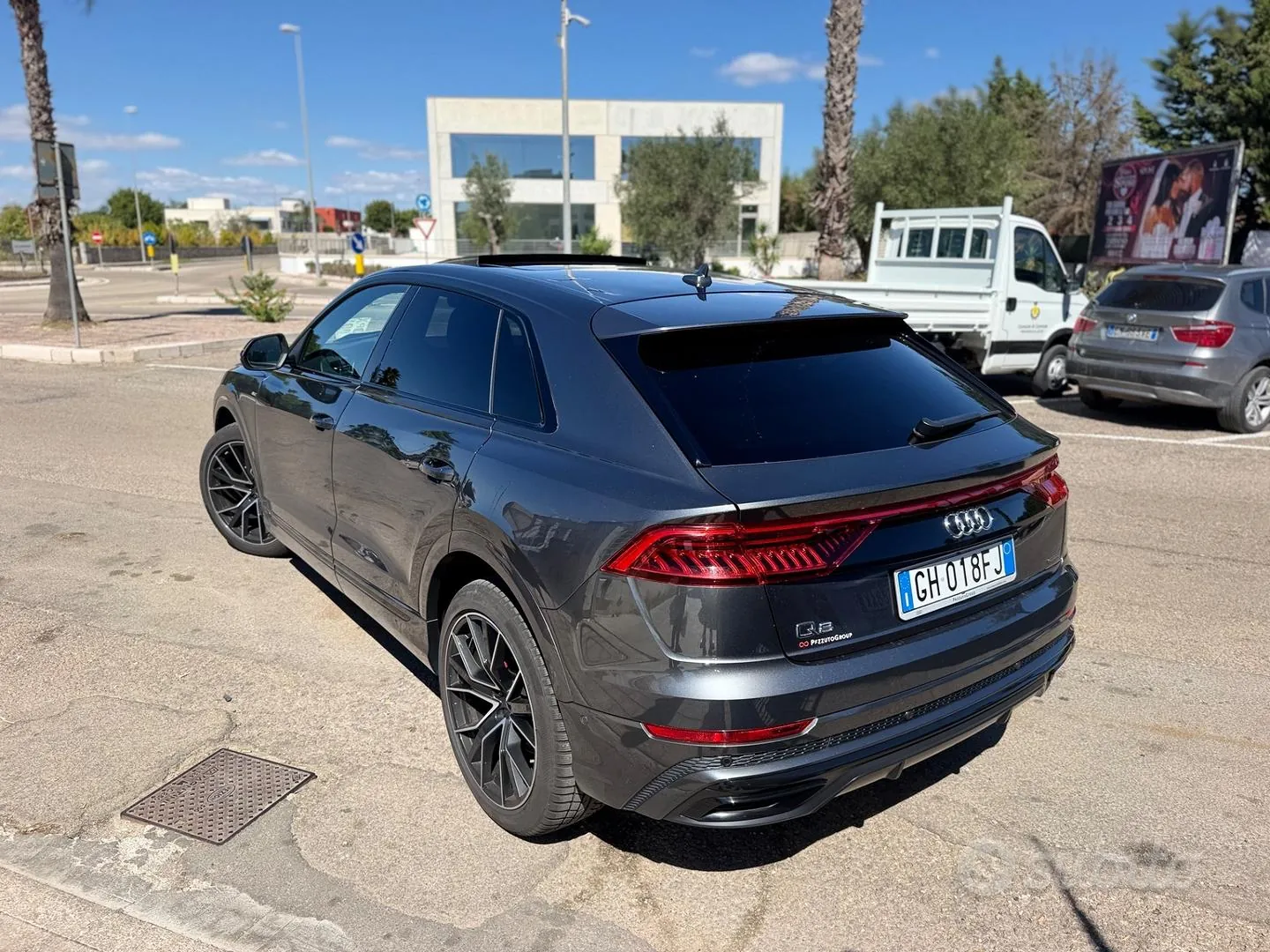 Audi Q8 2022 photo 3