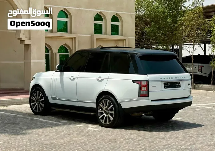 Land Rover Range Rover Vogue 2014 photo 4
