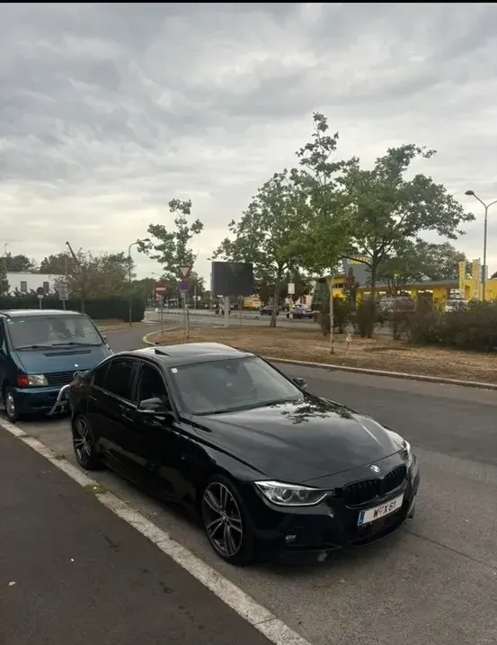 BMW 3 Series 2015 photo 2