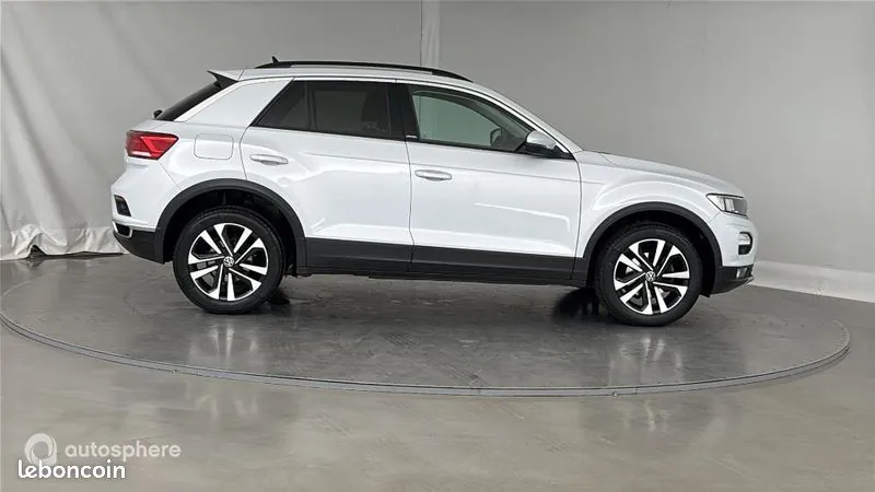 Volkswagen T-Roc 2021 photo 4