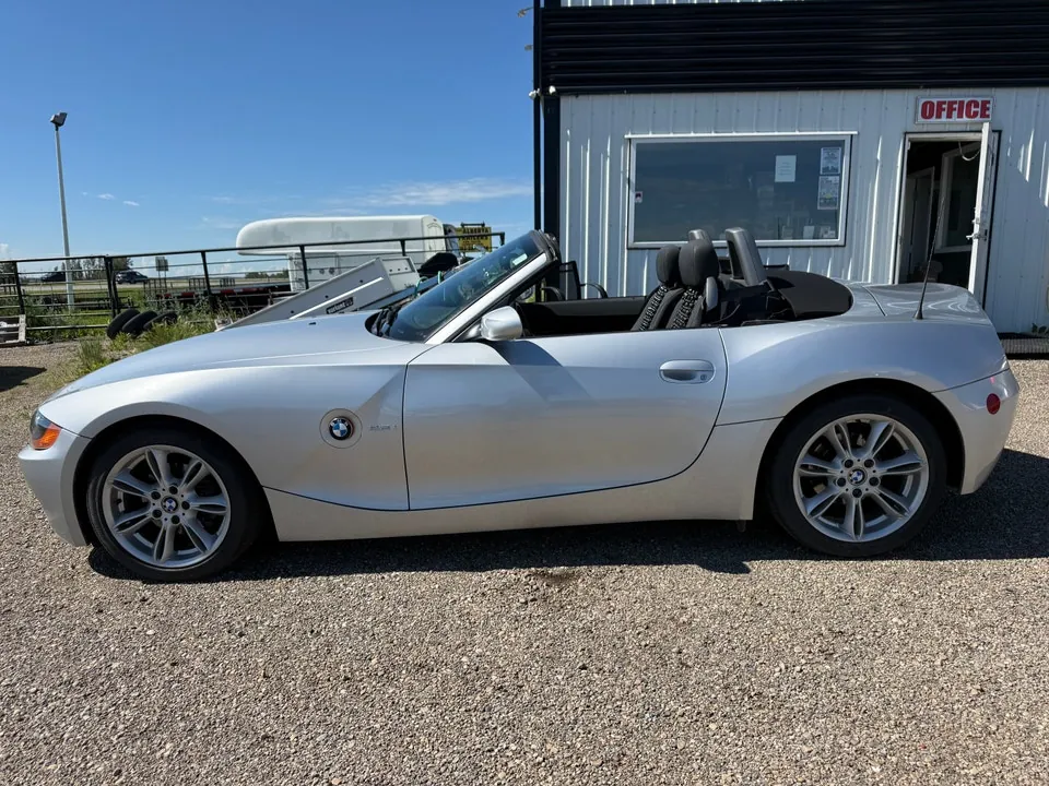 BMW Z4 2003 photo 2
